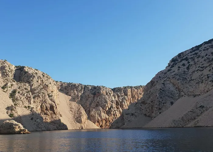 Jula Seafront 아파트