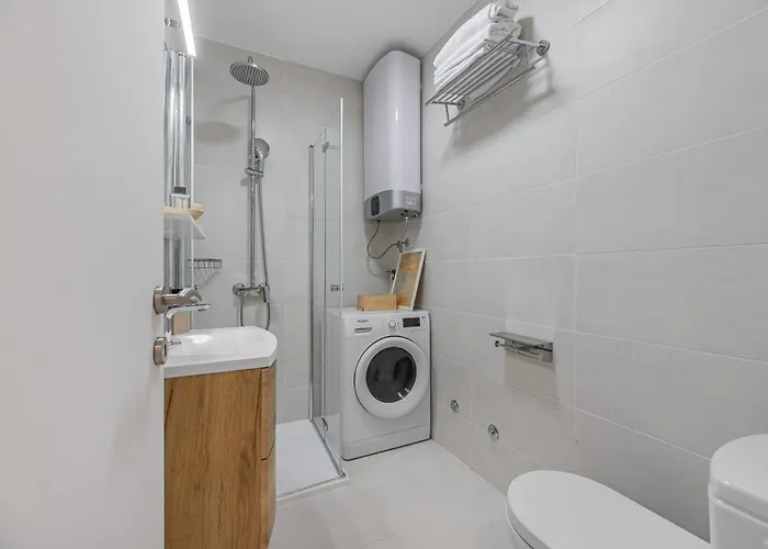 아파트 Jula Seafront Donji Karin